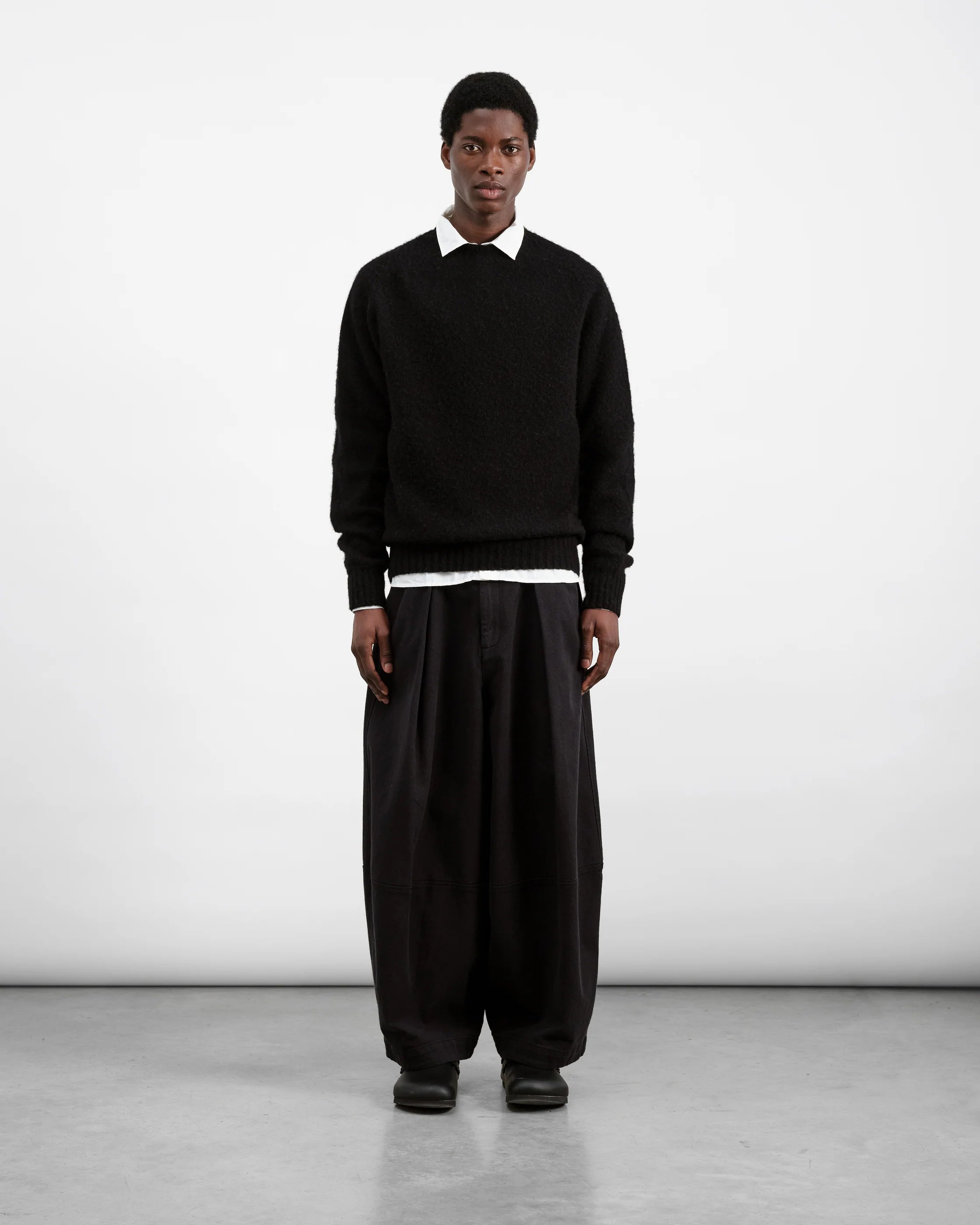 Black Deadbeat Trouser