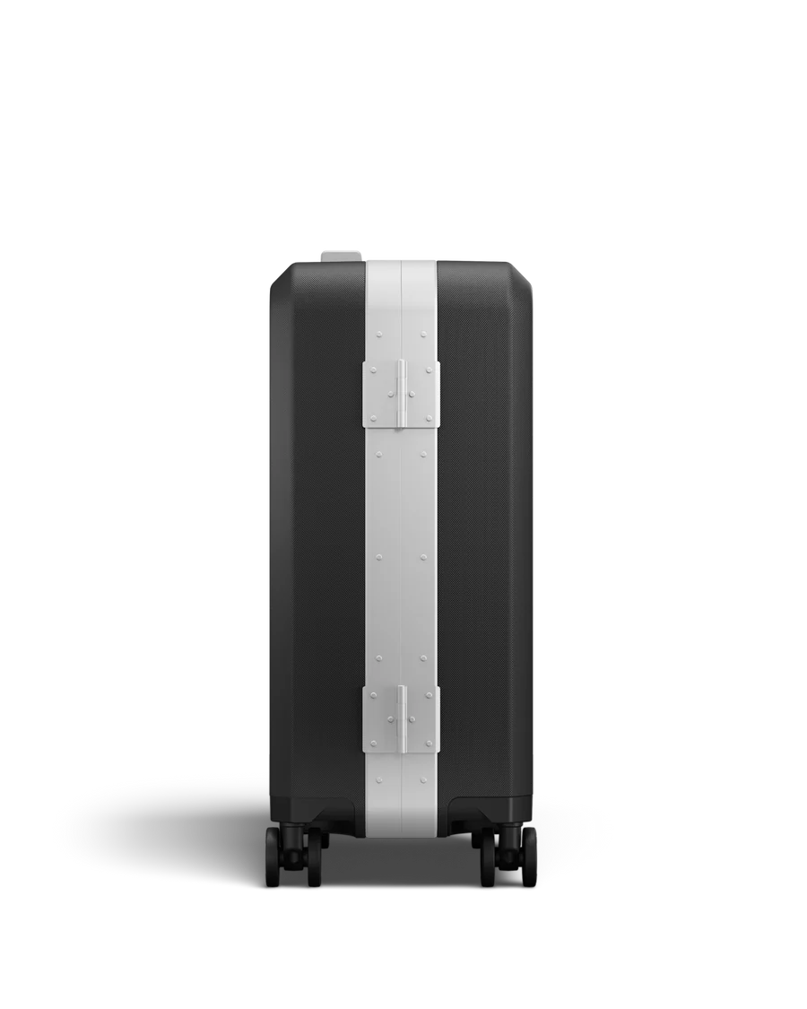 Silver Ramverk Pro Carry-on