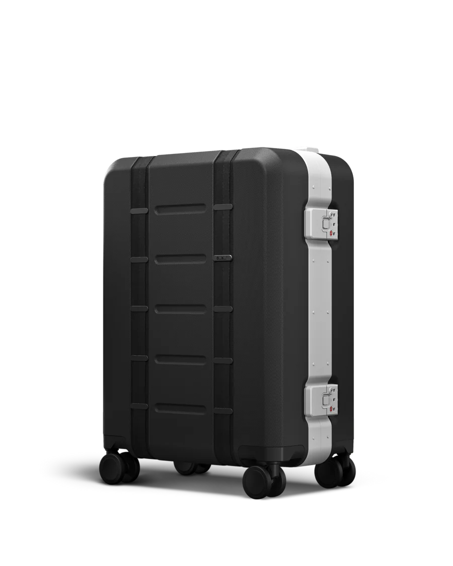 Silver Ramverk Pro Carry-on