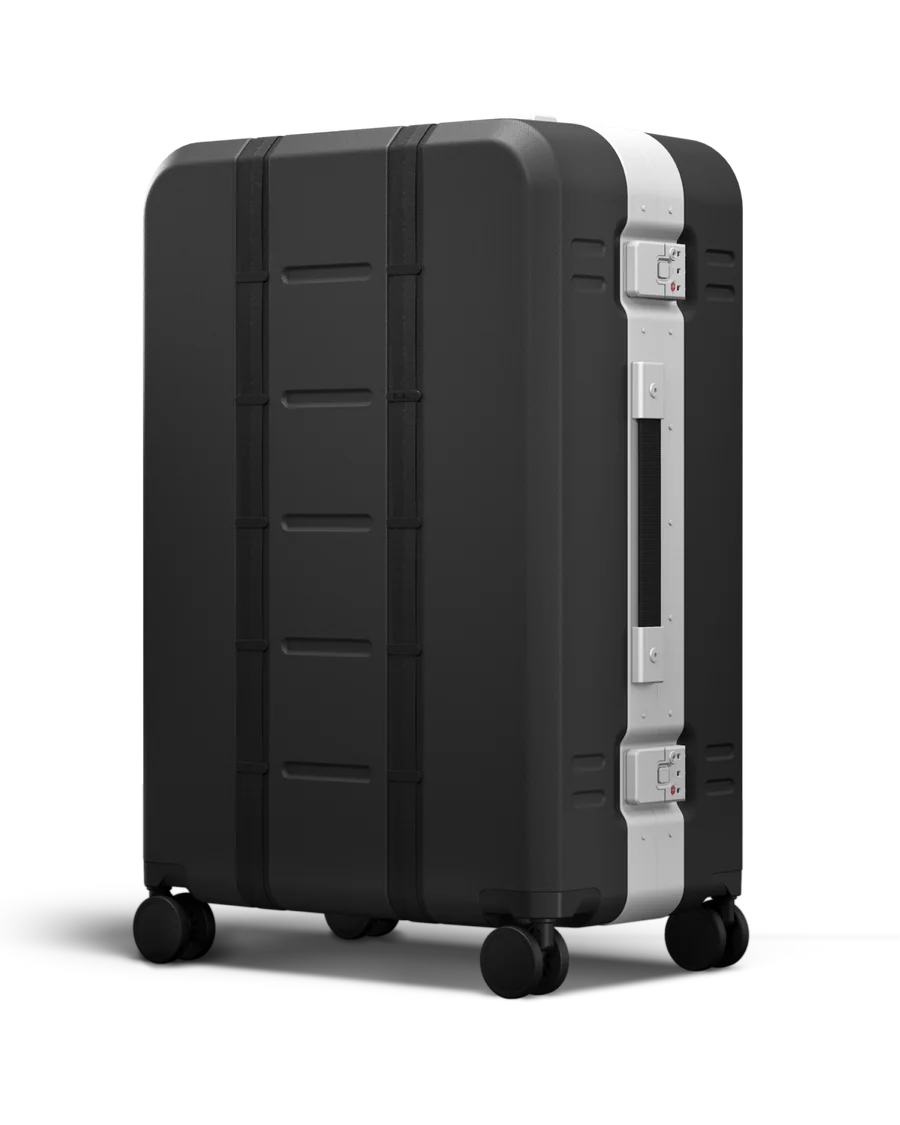 Silver Ramverk Pro Check-in Luggage Large